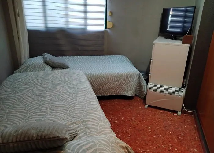 Habitacion Doble Con Bano Privado, Desayuno Y Piscina